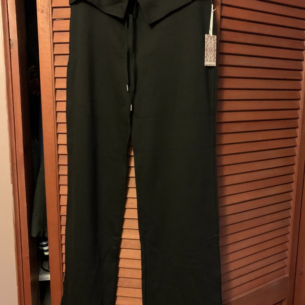 Kaisely Black Women's Pants **LARGE, NWT**